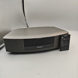 BOSE Wave Radio III SoundTouch Music System AM/FM Radio With Remote Works GREAT